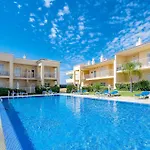 Albufeira Palm Tree With Pool By Homing