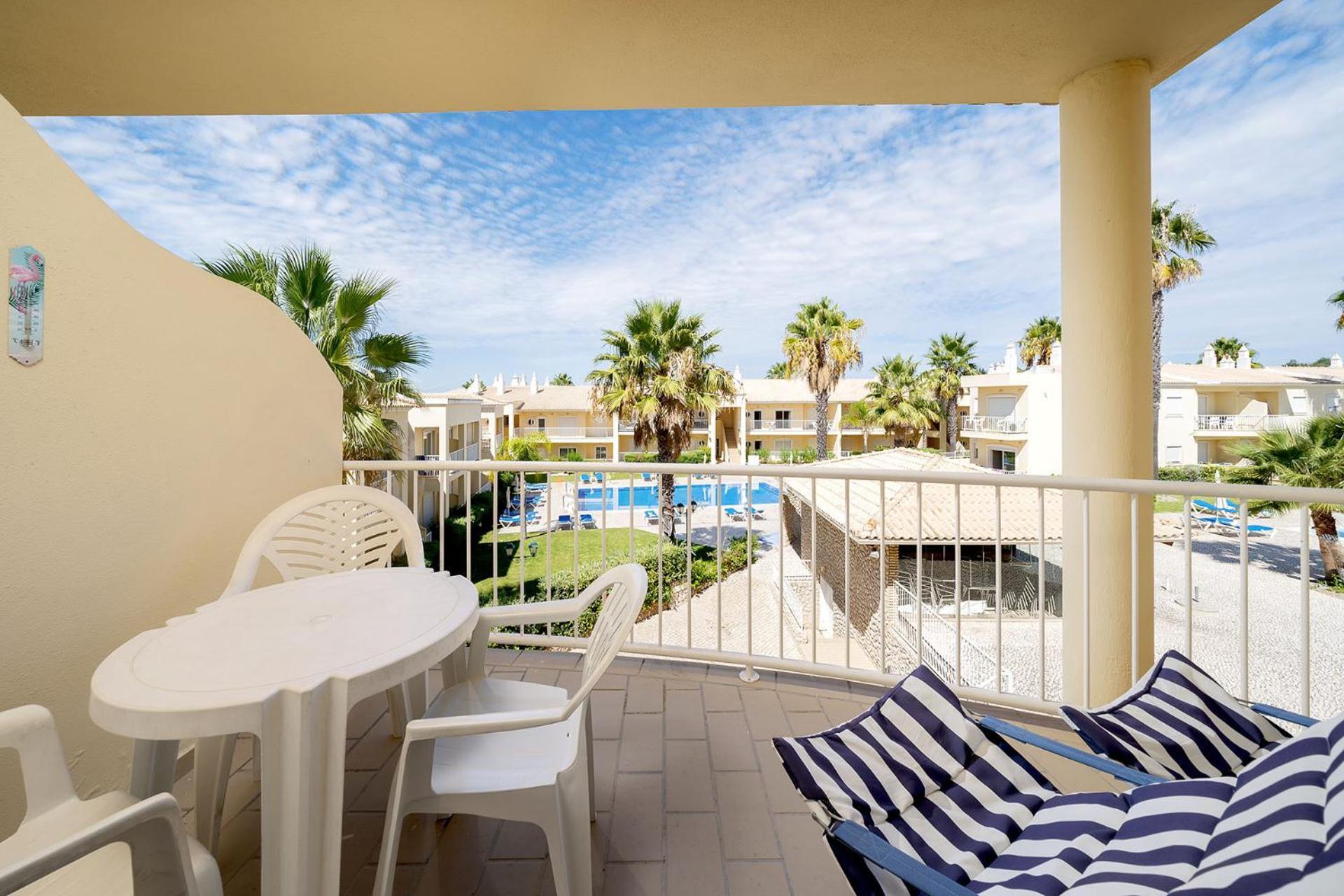 Palm Tree With Pool By Homing * Albufeira